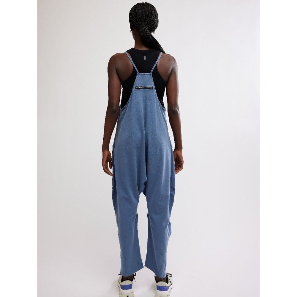 🆕 FP MOVEMENT Hot Shot Onesie / Skyline - Picture 3 of 10